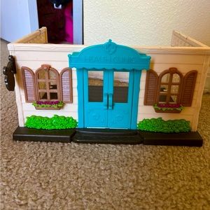 Health Clinic Toy Set